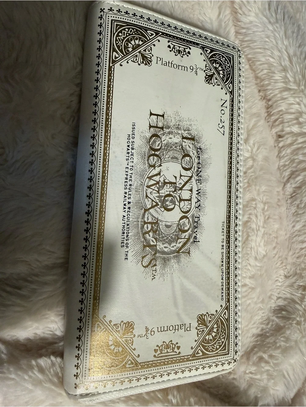 Universal Studios White and Gold 'Hogwarts to London' Statement Clutch Wallet